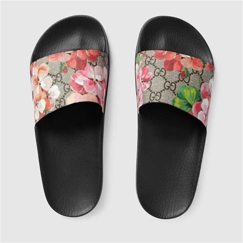 girls slides with gucci symbo|Gucci slides size 8.